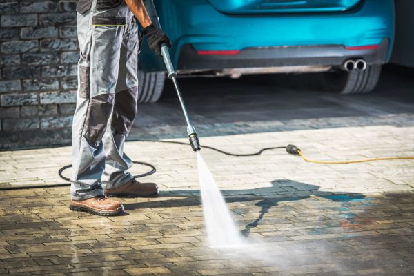 Cost of Driveway Pressure Washing in Scranton