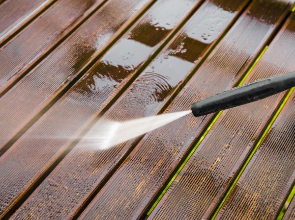 Cost of Deck Pressure Washing in Scranton