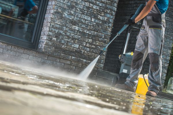 Storefront Pressure Washing in Scranton