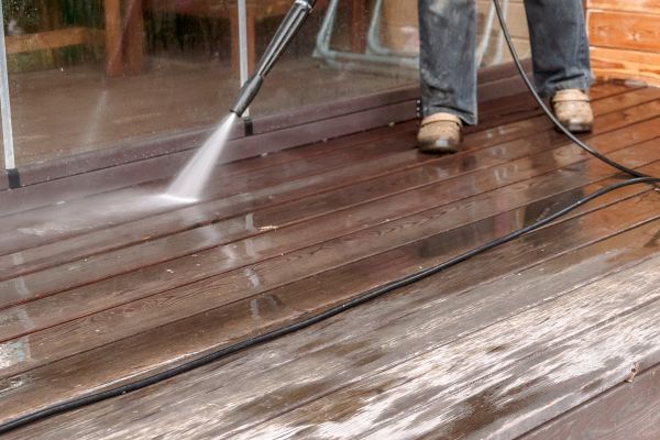 Cost of Pool Deck Power Washing in Scranton