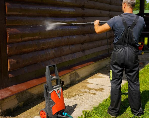 Cost of Log Home Pressure Washing in Scranton