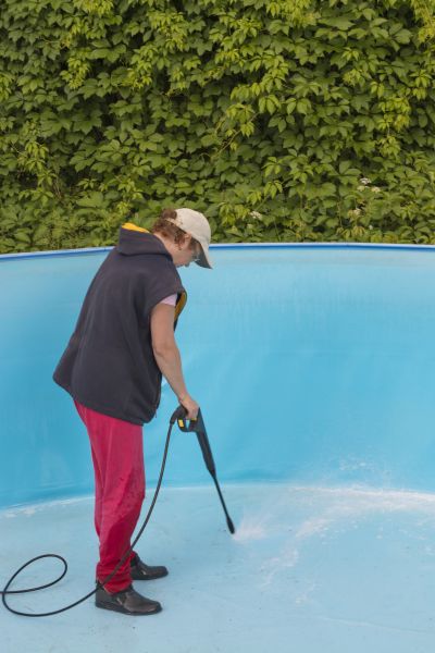 Cost of Pool Pressure Washing in Scranton