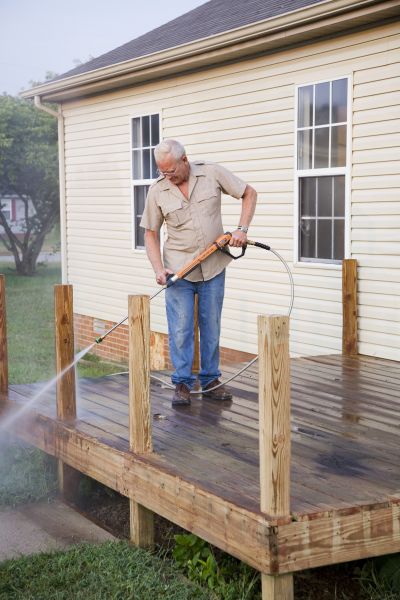 Cost of Deck Mold Cleaning in Scranton